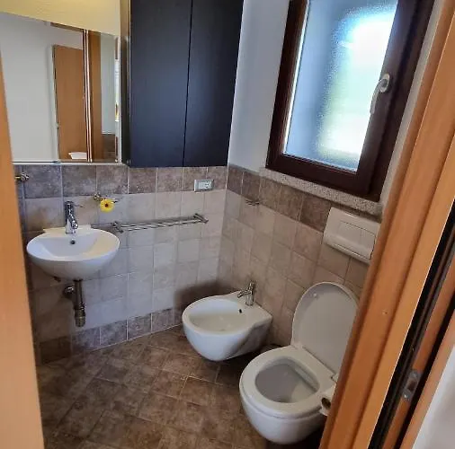 Biriculi Дом отдыха *